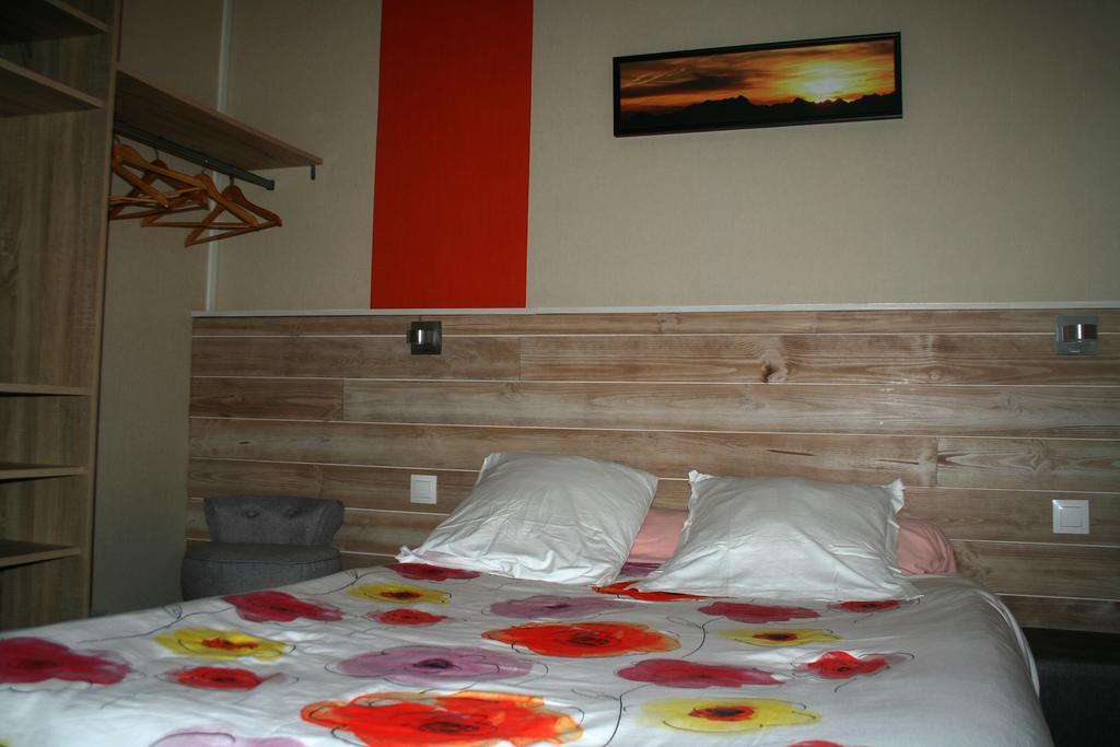 Hotel Les Castets D'Ayre Barèges الغرفة الصورة